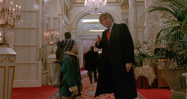 Shot from the film "Home Alone-2"