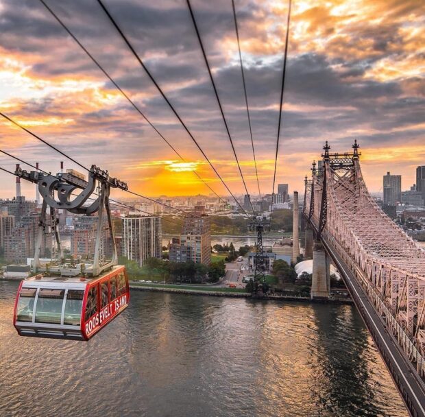 Roosevelt Tram Cable Car