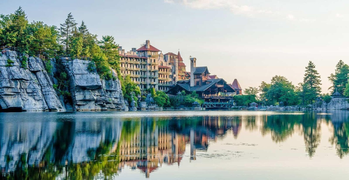 Hudson Valley New York Resort and Spa | Mohonk Mountain House