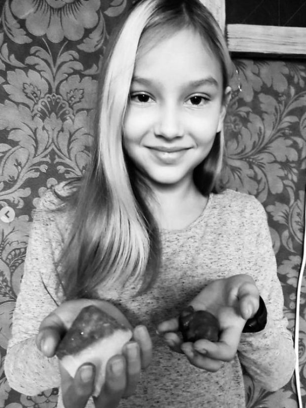 Polina, 4th grader - shot dead by russian military forces 